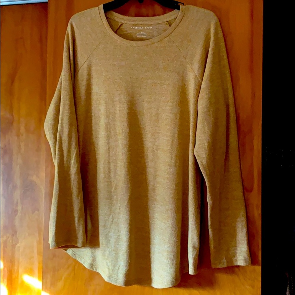 American Eagle sweater